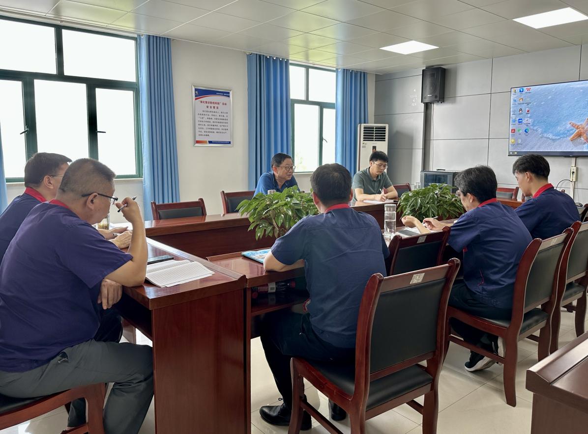 王伍升到建材公司調(diào)研 王伍升到建材公司調(diào)研